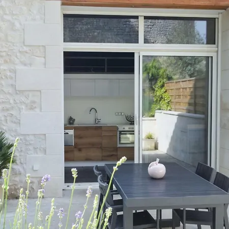 De St Hilaire * Soubise